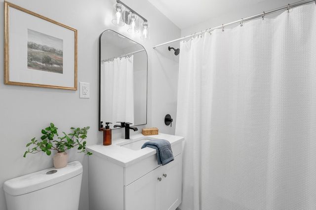 1820 S Bleckley Dr, Wichita, KS 67218