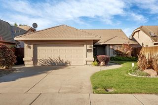 231 Dunsmuir Dr, Lodi, CA 95240