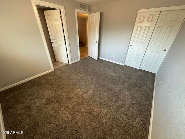943 E MANHATTON Drive, Tempe, AZ 85282