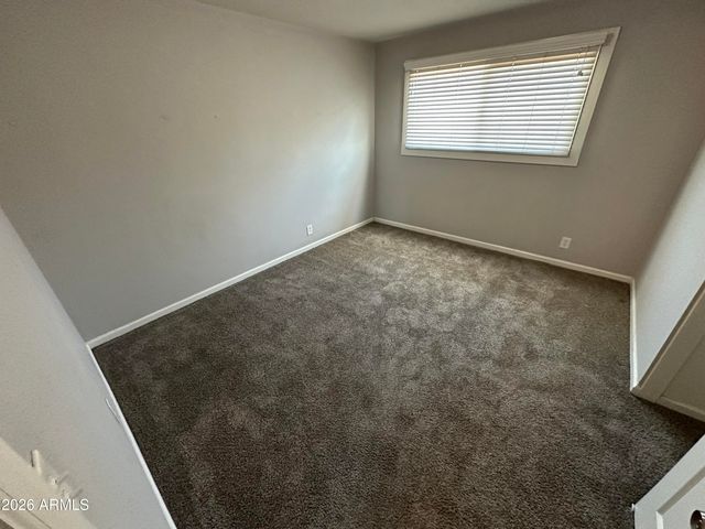 943 E MANHATTON Drive, Tempe, AZ 85282