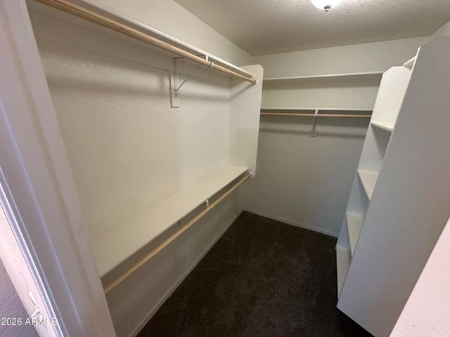 943 E MANHATTON Drive, Tempe, AZ 85282