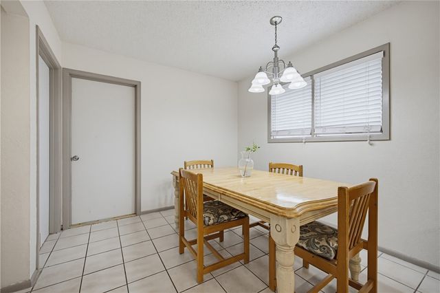 5005 Moultrie Dr, Corpus Christi, TX 78413