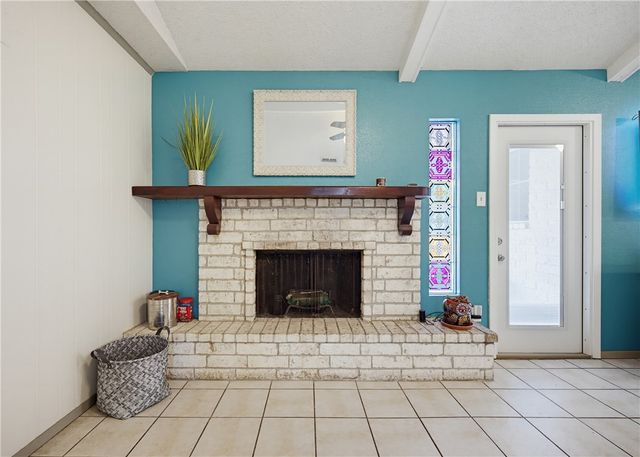 5005 Moultrie Dr, Corpus Christi, TX 78413