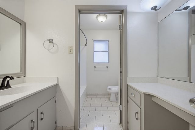 5005 Moultrie Dr, Corpus Christi, TX 78413