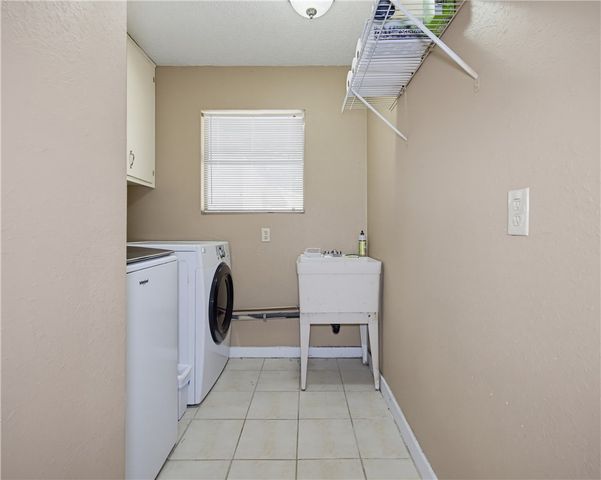 5005 Moultrie Dr, Corpus Christi, TX 78413