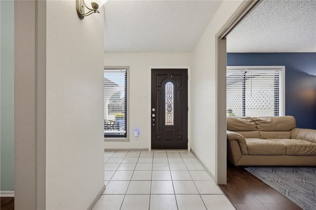 5005 Moultrie Dr, Corpus Christi, TX 78413