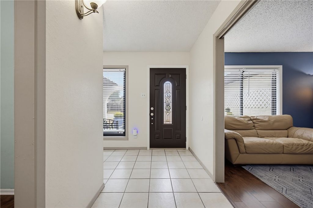 5005 Moultrie Dr, Corpus Christi, TX 78413 — photo 5