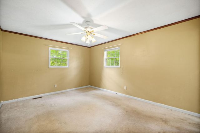 3024 Springs Branch Drive, London, KY 40744