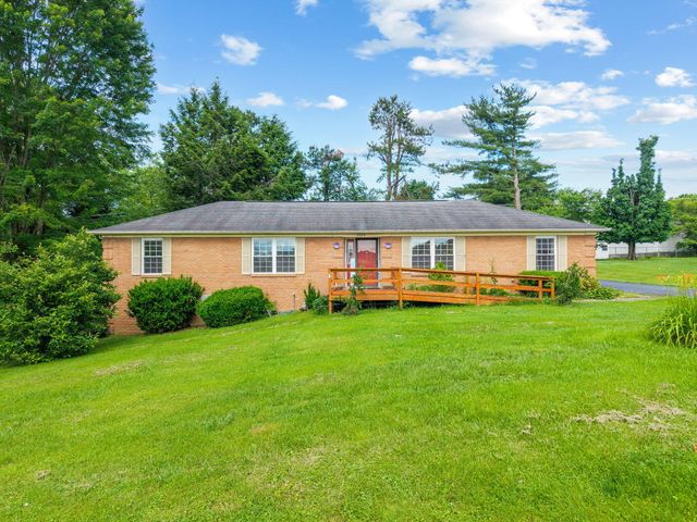 3024 Springs Branch Drive, London, KY 40744