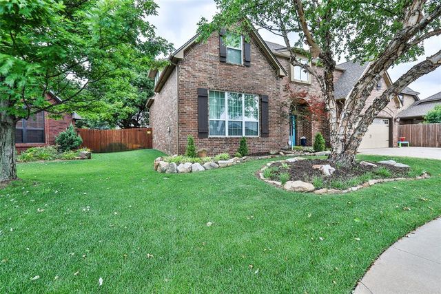 10808 NW 117th Place, Yukon, OK 73099