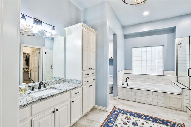 10808 NW 117th Place, Yukon, OK 73099
