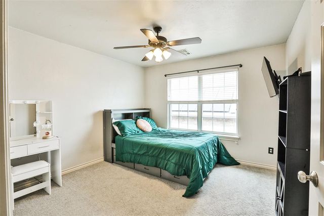 10808 NW 117th Place, Yukon, OK 73099