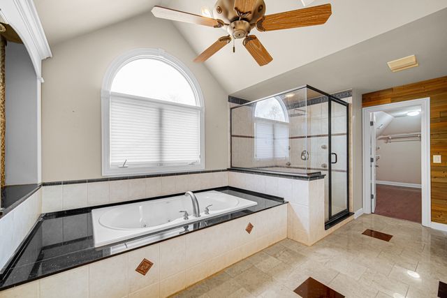 3N777 Walt Whitman Road, St. Charles, IL 60175