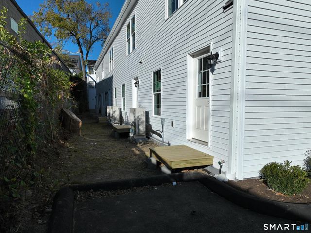 281 Greenwich Avenue, Stamford, CT 06902