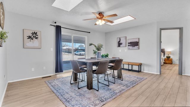 3221 22nd Avenue SE, Rio Rancho, NM 87124