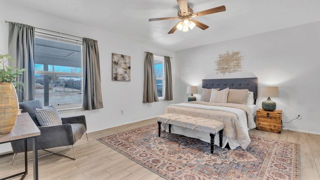 3221 22nd Avenue SE, Rio Rancho, NM 87124