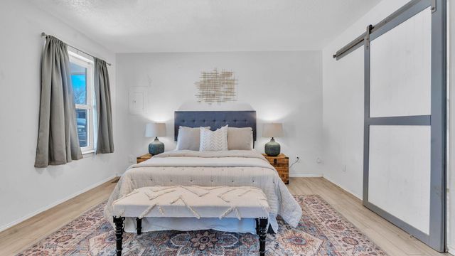 3221 22nd Avenue SE, Rio Rancho, NM 87124