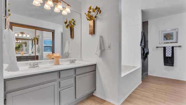 3221 22nd Avenue SE, Rio Rancho, NM 87124