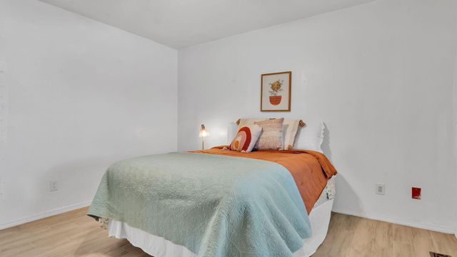 3221 22nd Avenue SE, Rio Rancho, NM 87124