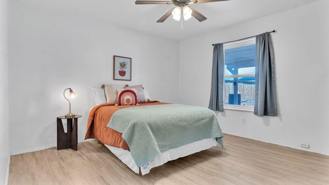 3221 22nd Avenue SE, Rio Rancho, NM 87124