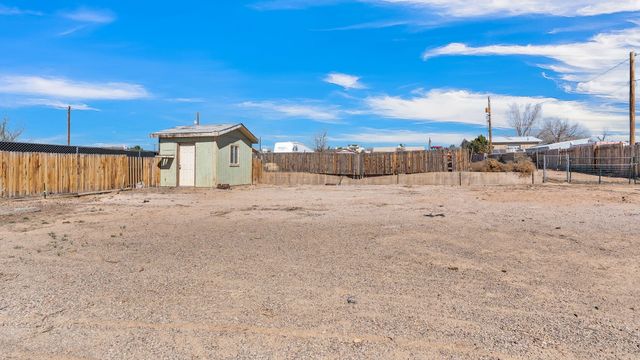 3221 22nd Avenue SE, Rio Rancho, NM 87124