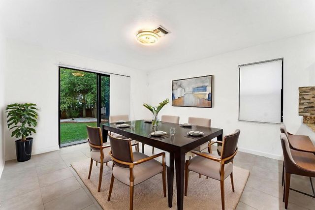 3841 E Aspen Leaf Drive, Boynton Beach, FL 33436