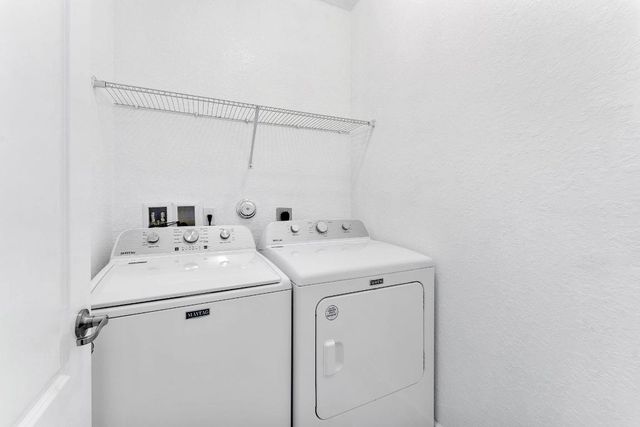 3841 E Aspen Leaf Drive, Boynton Beach, FL 33436