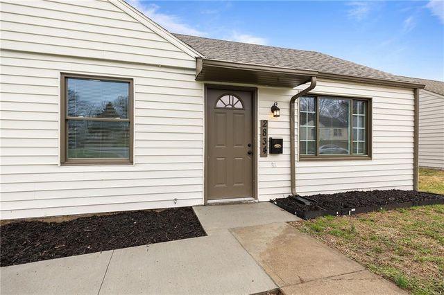 2834 S 48th Street, Kansas City, KS 66106