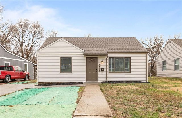 2834 S 48th Street, Kansas City, KS 66106