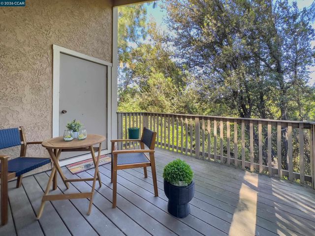 5455 Kirkwood Dr B6, Concord, CA 94521