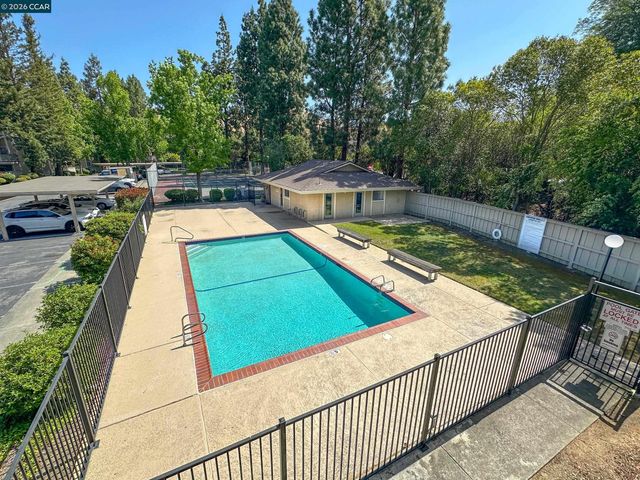 5455 Kirkwood Dr B6, Concord, CA 94521