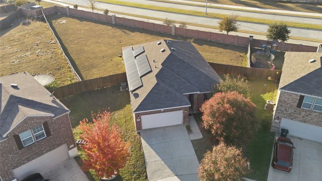 8101 Kurgan Trail, Fort Worth, TX 76131