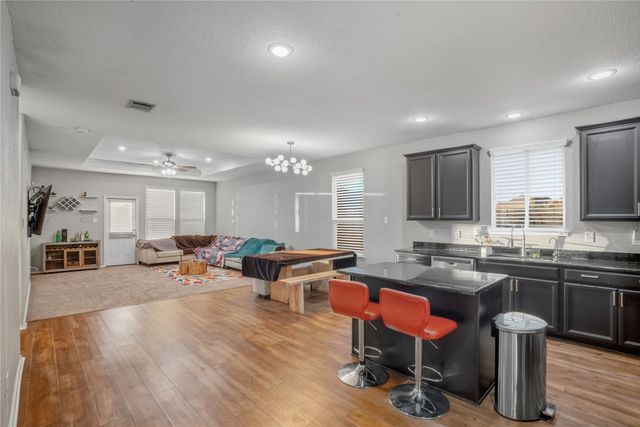 8101 Kurgan Trail, Fort Worth, TX 76131