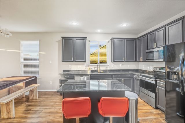 8101 Kurgan Trail, Fort Worth, TX 76131