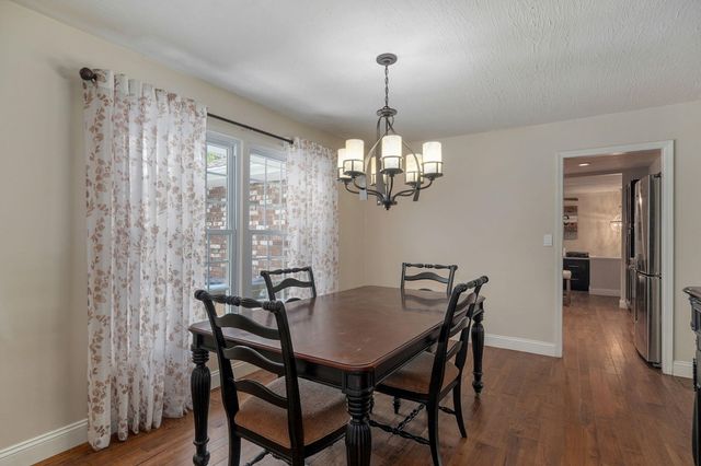 4006 S Fairway Avenue, Springfield, MO 65804