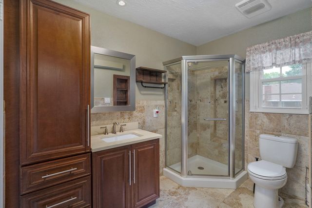 4006 S Fairway Avenue, Springfield, MO 65804