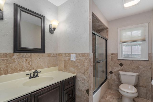 4006 S Fairway Avenue, Springfield, MO 65804
