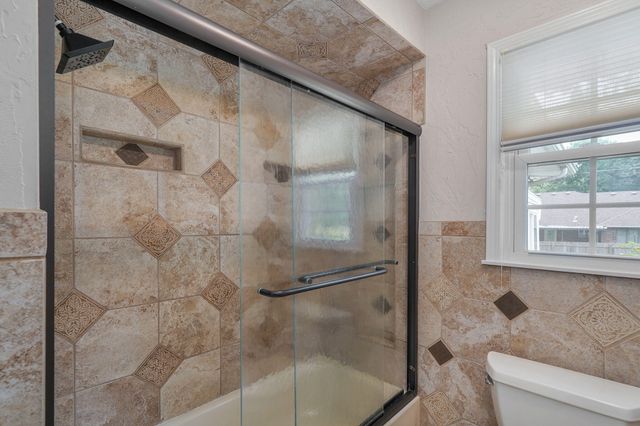 4006 S Fairway Avenue, Springfield, MO 65804