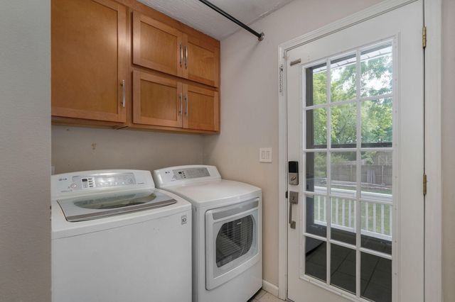 4006 S Fairway Avenue, Springfield, MO 65804