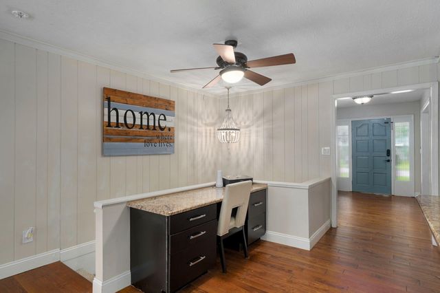 4006 S Fairway Avenue, Springfield, MO 65804