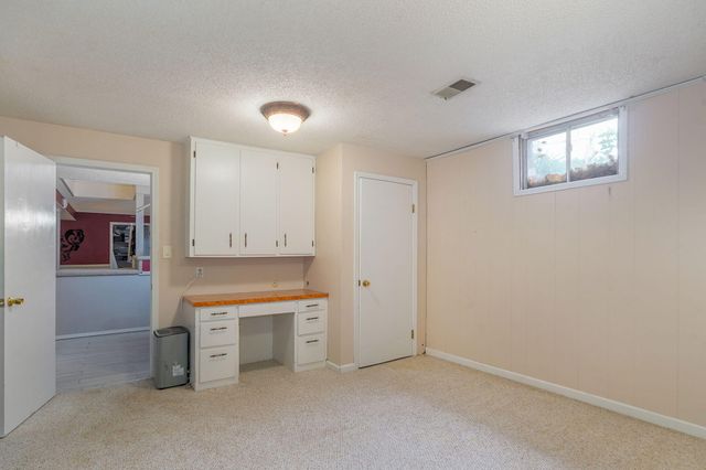 4006 S Fairway Avenue, Springfield, MO 65804