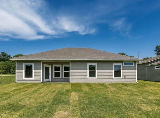 6 Greenway Drive, Trinity, TX 75862