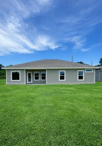 6 Greenway Drive, Trinity, TX 75862