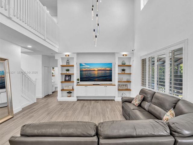 22690 SW 127th Ct, Miami, FL 33170