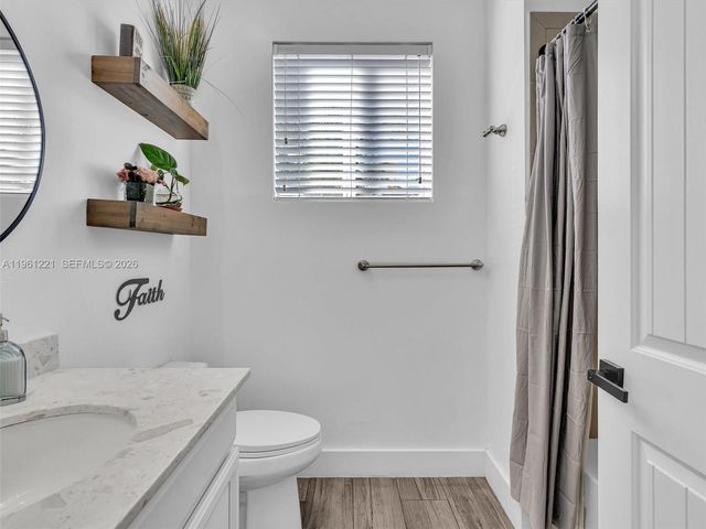 22690 SW 127th Ct, Miami, FL 33170