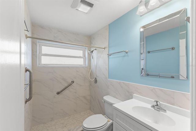 14038 94TH PLACE, Seminole, FL 33776