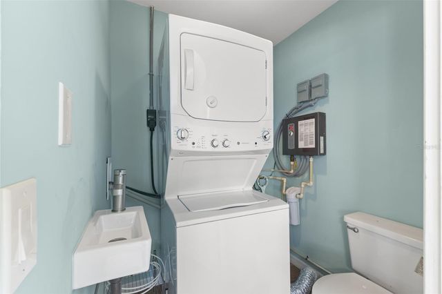 14038 94TH PLACE, Seminole, FL 33776