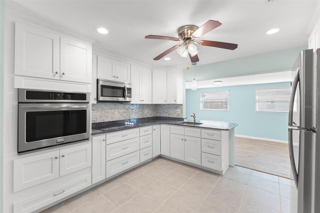 14038 94TH PLACE, Seminole, FL 33776