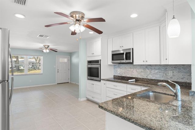 14038 94TH PLACE, Seminole, FL 33776