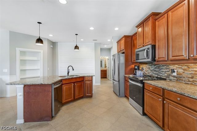 18280 Creekside Preserve LOOP 201, Fort Myers, FL 33908